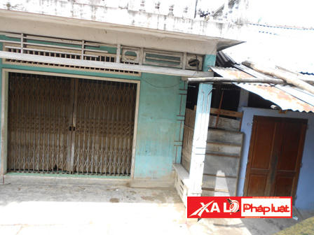 Tai họa đeo bám dãy nhà trên nghĩa địa cổ